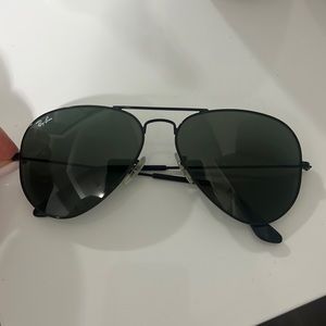 Ray Ban Aviator Sunglasses